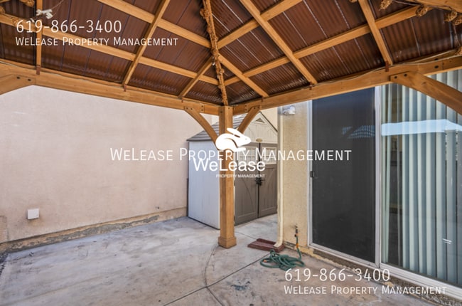 Building Photo - 2326 Camellia Way