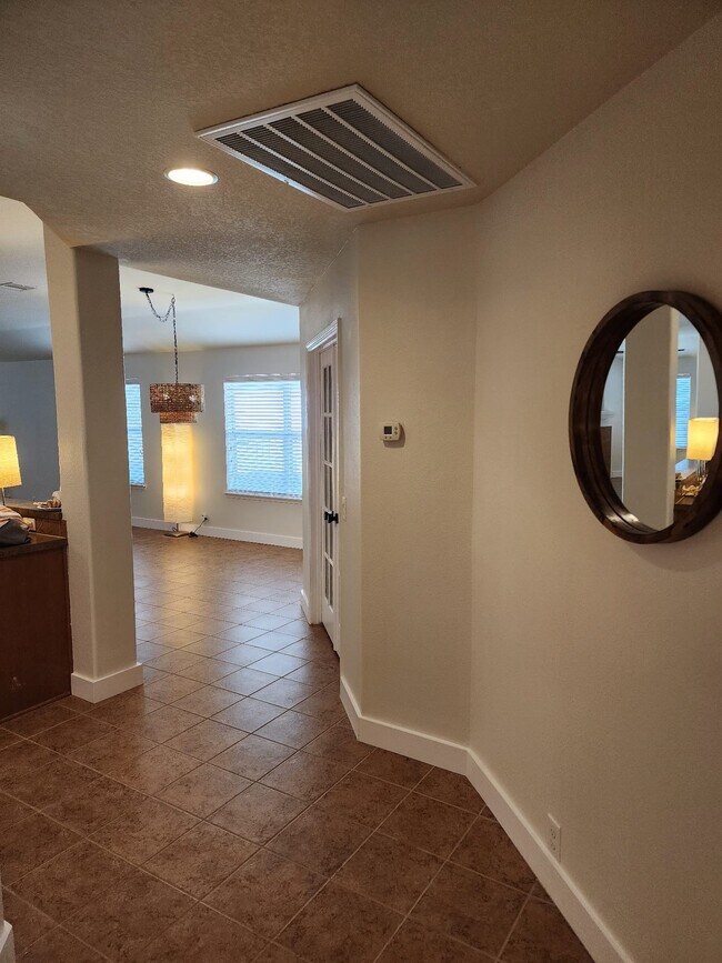 Building Photo - 4519 Woodspring Glen Ln