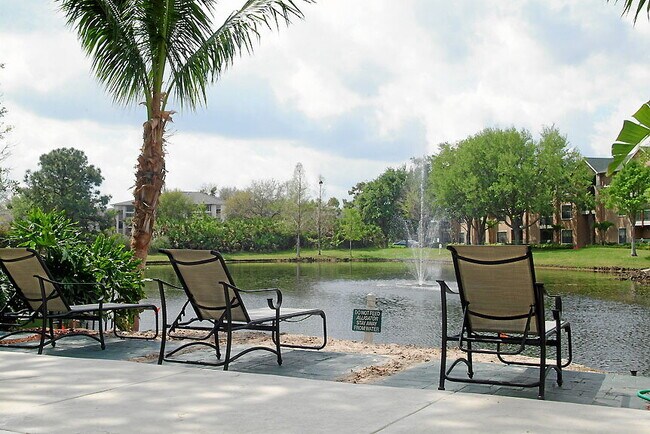Building Photo - Spacious 3-Bed, 2-Bath Condo Oasis in Beau...