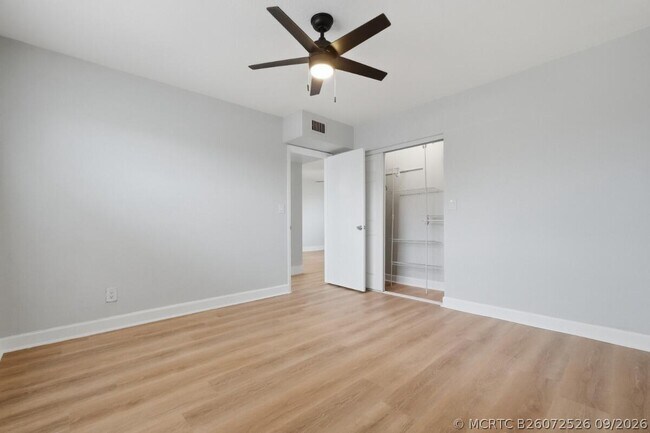Building Photo - 6191 SW 37th St