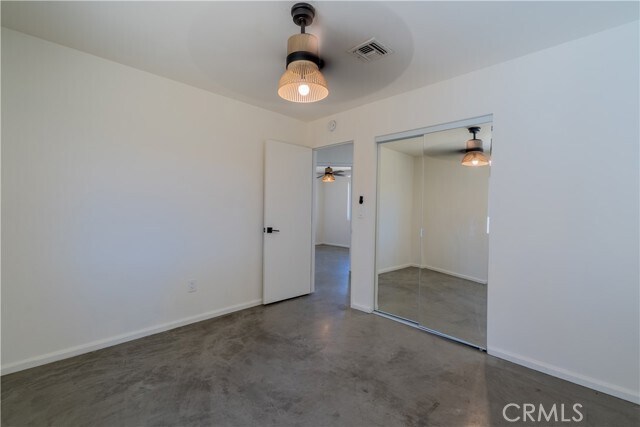 Building Photo - 61638 La Jolla Dr