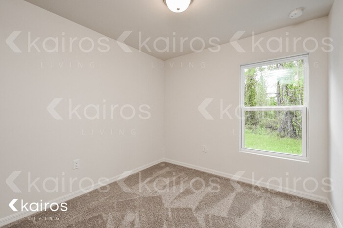 Building Photo - 27382 Pasadena Dr