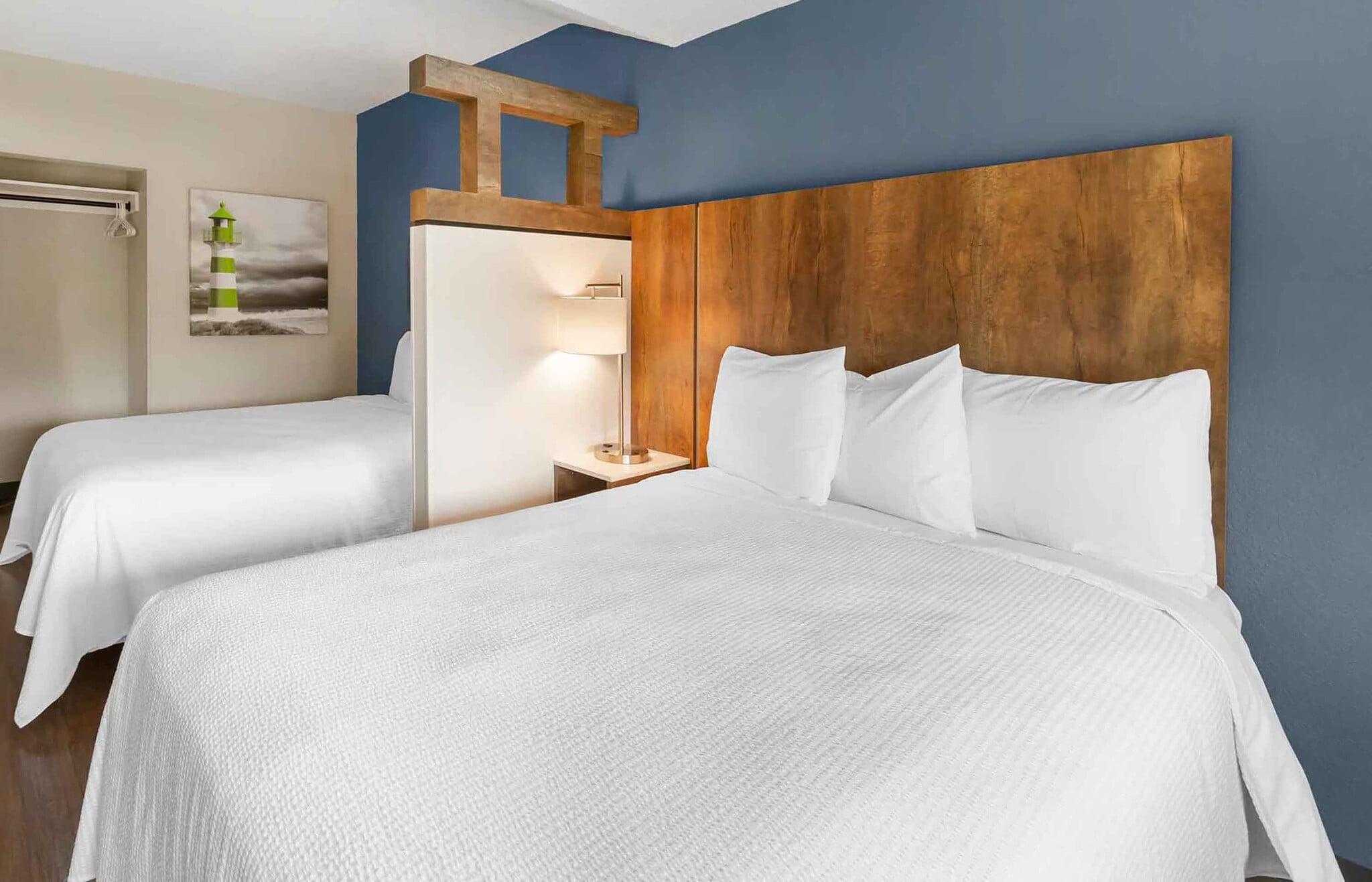 Building Photo - Furnished Studio-Miami - Airport - Miami Springs