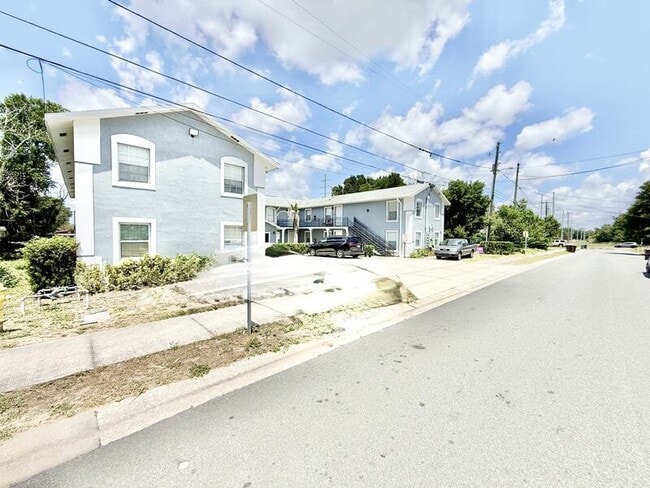 Building Photo - 425 F St