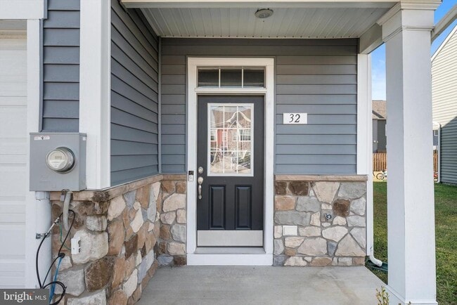 Building Photo - 32 Healey Ct