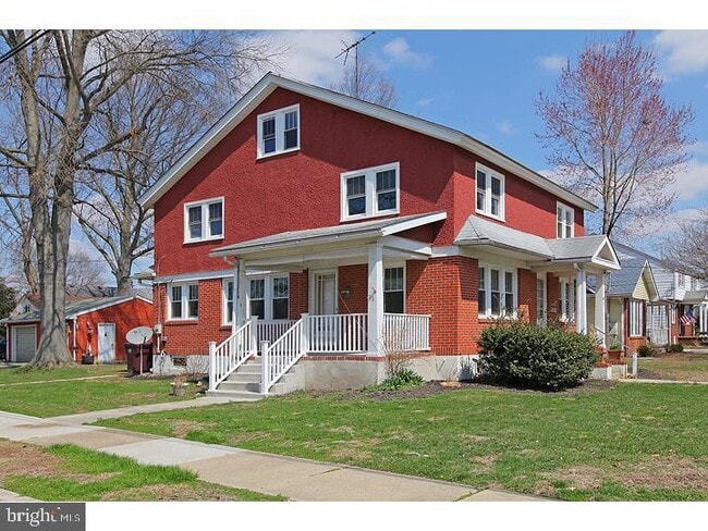 Building Photo - 23 Wilson Ave