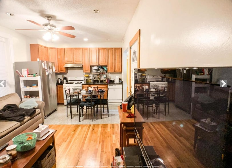 Building Photo - 126 Cedar St