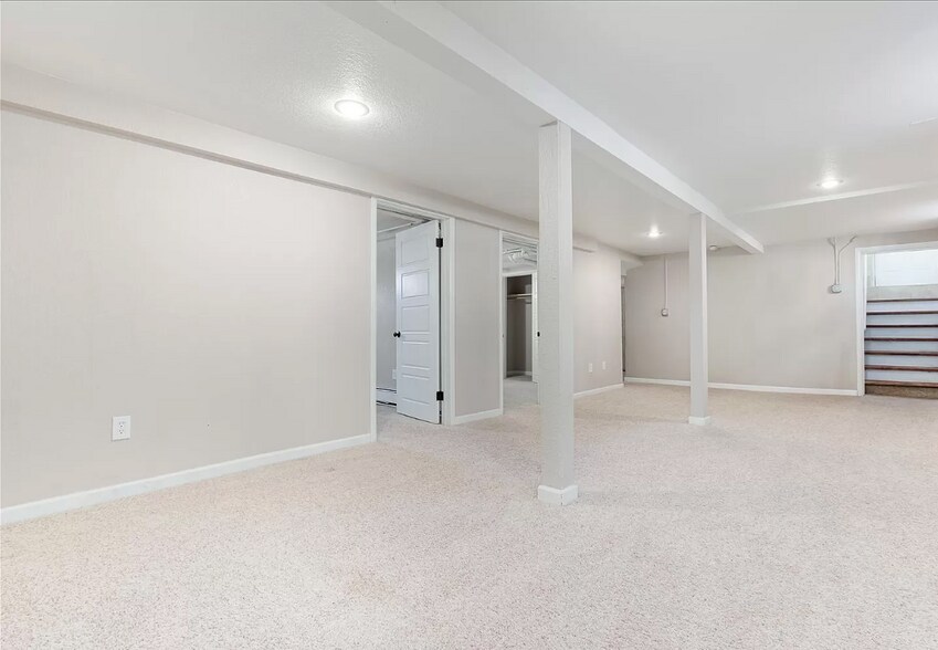 Basement - 2801 N Vine St