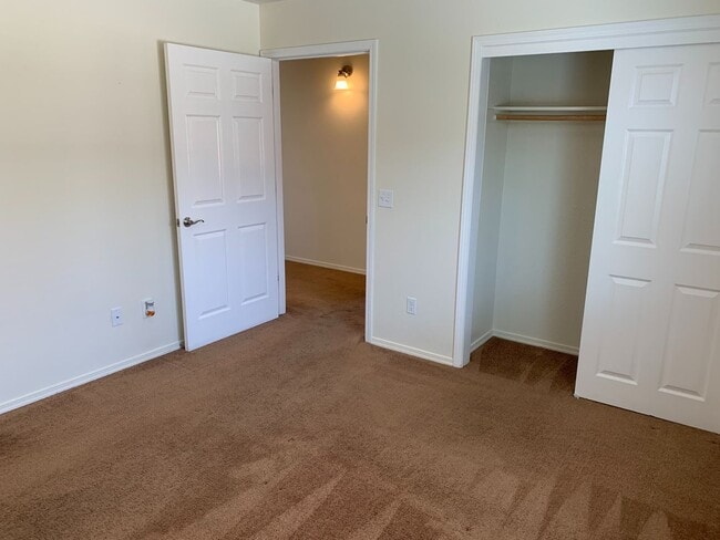 Building Photo - Charming apartment home located on Bella Oaks Drive! Coming Soon