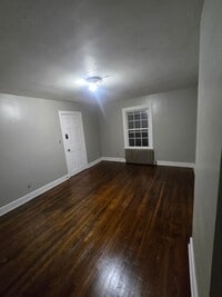 Building Photo - 609 Cooke St