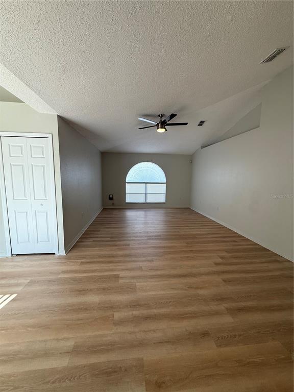 Building Photo - 12052 Villa Rd