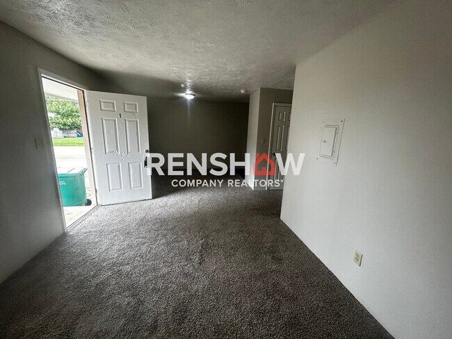 Building Photo - 926 Old Hickory Blvd