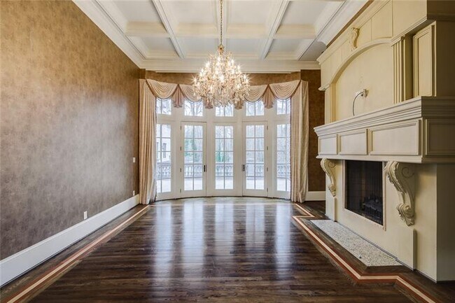 Building Photo - 35 Mt Paran Rd NW