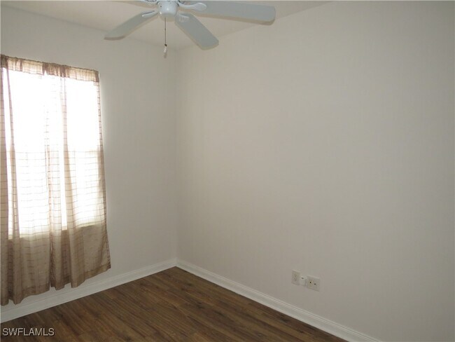 Building Photo - 6198 Towncenter Cir