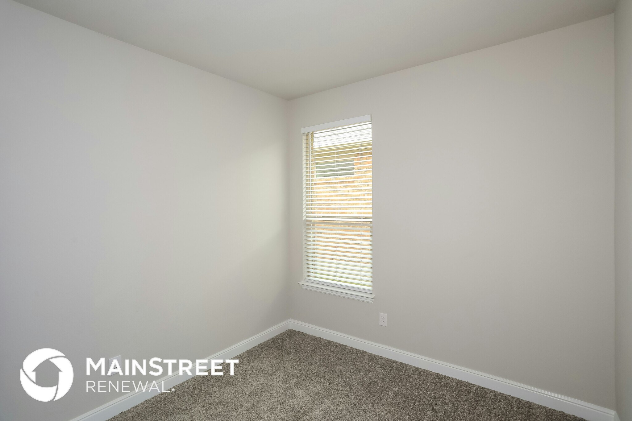 Building Photo - 808 Wilmott Ter