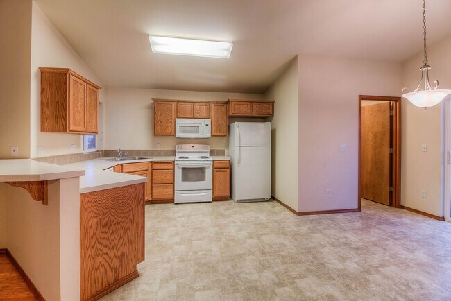 Building Photo - 1007 S 91st Ave