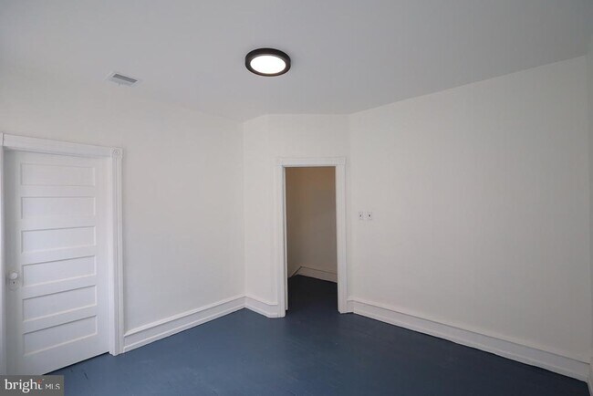 Building Photo - 5321 Baltimore Ave