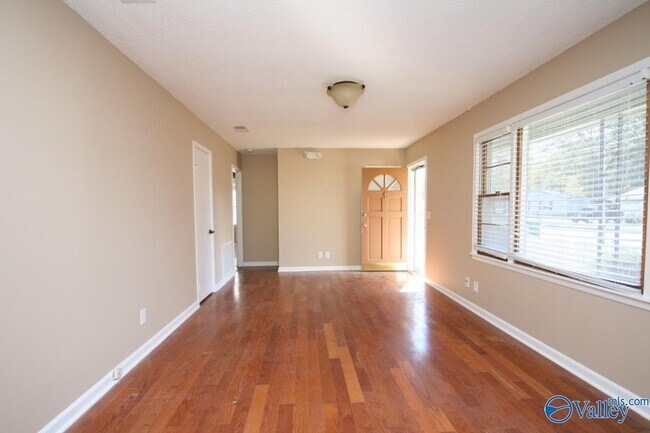 Building Photo - 4412 Gazette Dr SW