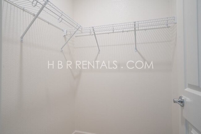 Building Photo - 3024 Ellis Town Dr