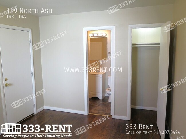 Building Photo - 119 North Ash-