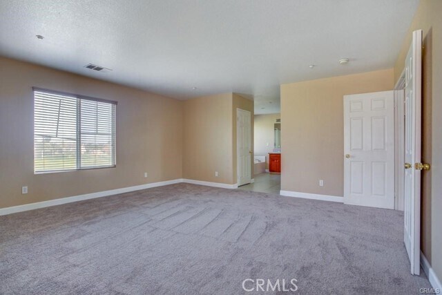 Building Photo - 6273 Long Cove Dr