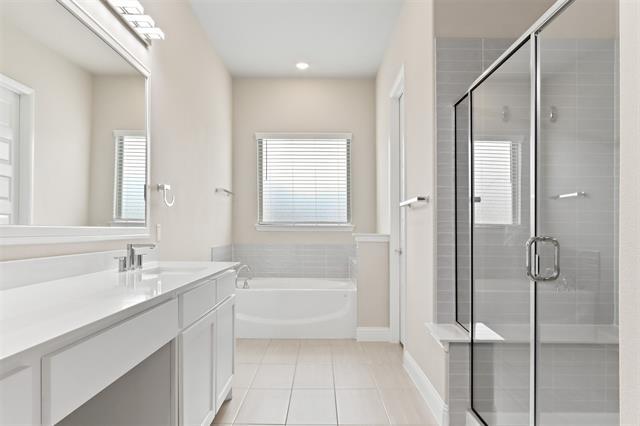 Building Photo - 4307 Curtiss Dr