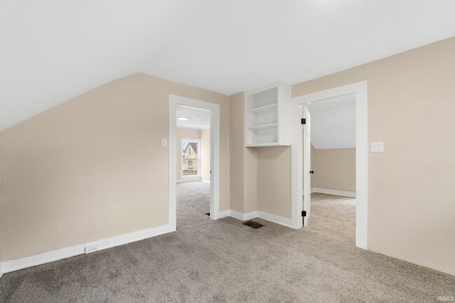Building Photo - 607 Kinsmoor Ave