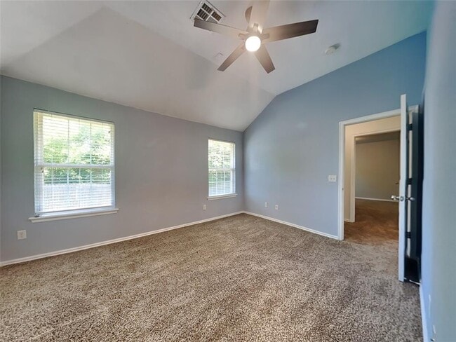 Building Photo - 4504 Applegate Dr