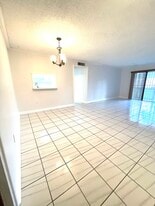 Building Photo - 13700 SW 62nd St