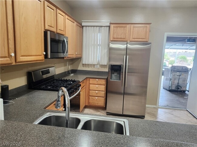 Building Photo - 2453 Erastus Dr