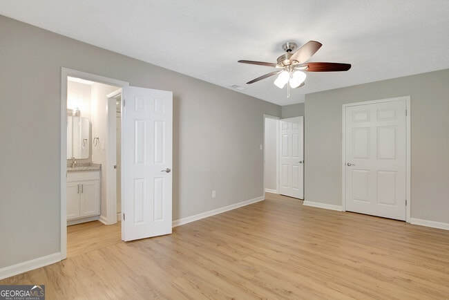 Building Photo - 125 Belle Dr