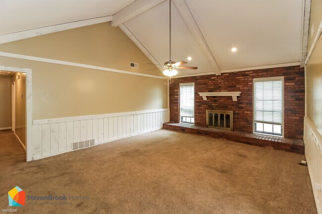 Building Photo - 3 br, 2 bath House - 6708 Henredon Dr