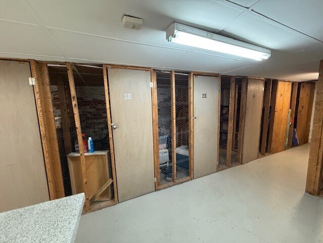 Building Photo - 33 Medford St