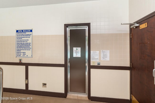 Building Photo - 9012 Brighton Ct