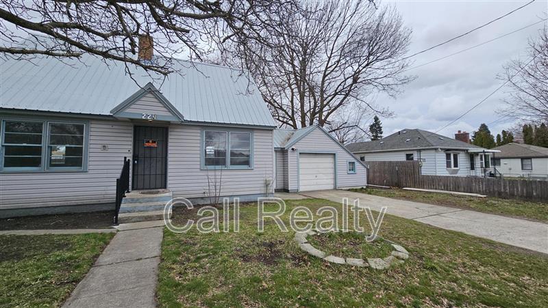 Building Photo - 224 N Conklin Rd