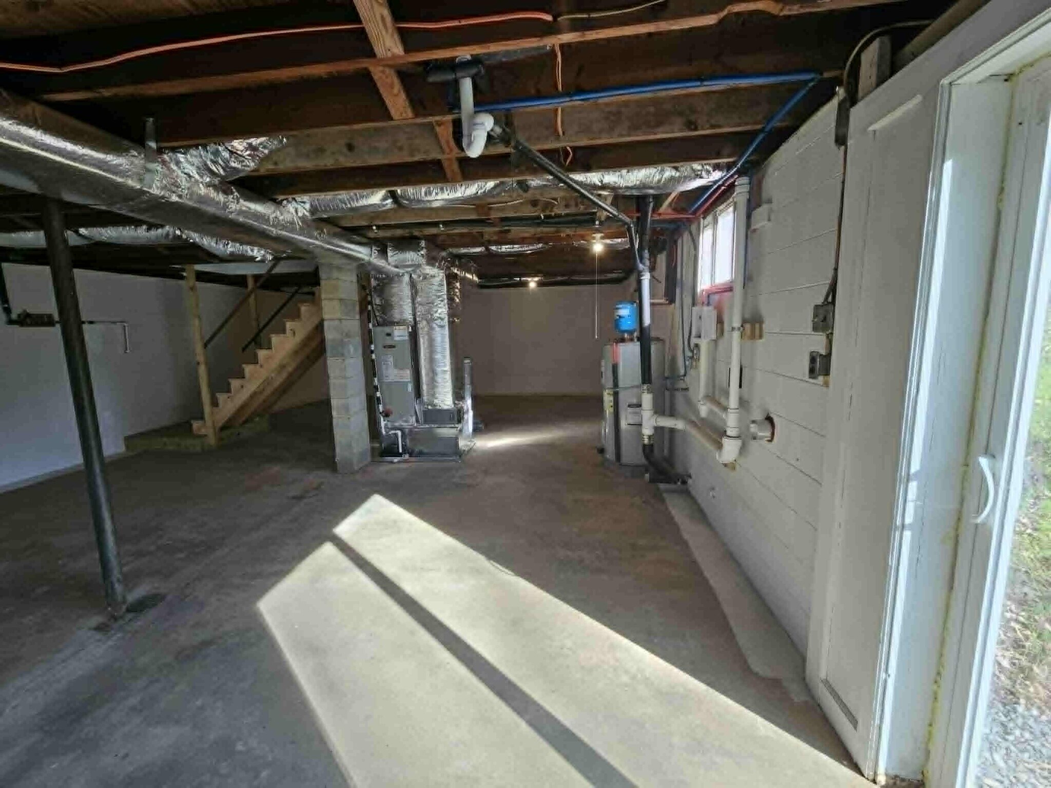 Basement - Water Heater / Washer/Dryer Hookups - 110 McKinney Rd