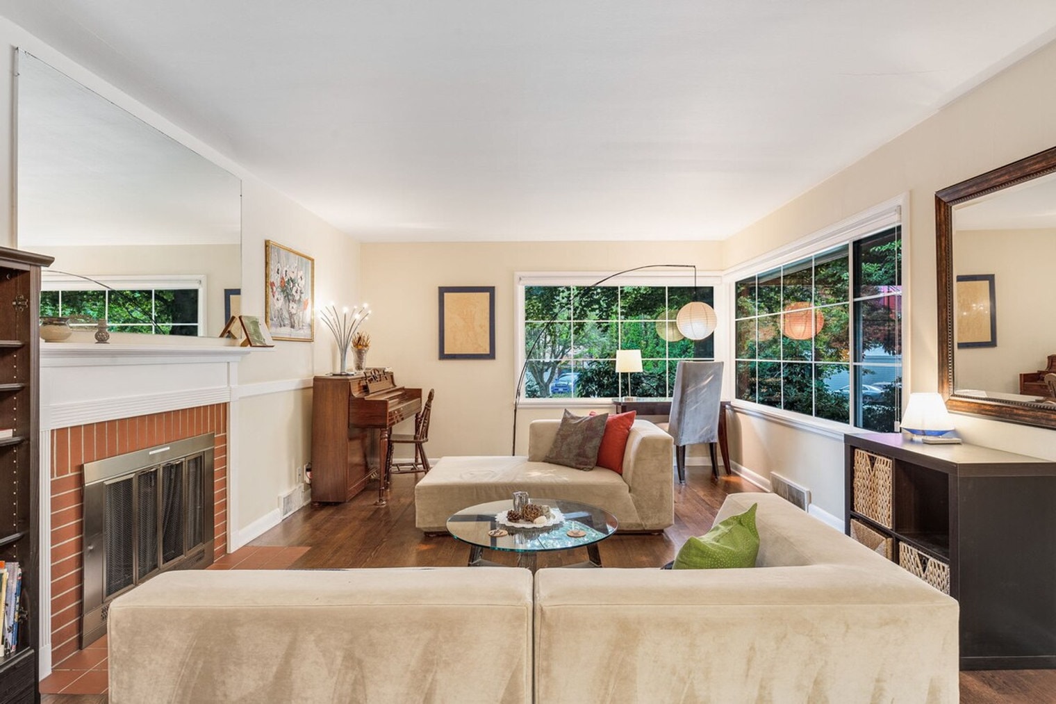 Building Photo - 3177 NE 84th St