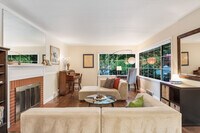 Building Photo - 3177 NE 84th St