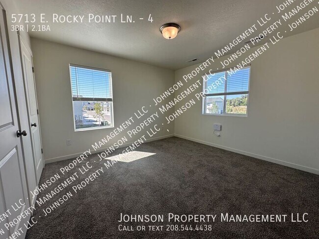 Building Photo - 5713 E Rock Ct