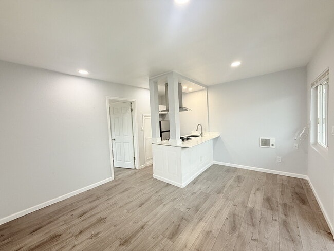 Building Photo - Up to Two Weeks FREE Rent with this cozy 1...