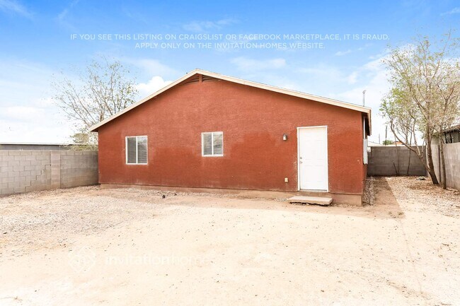 Building Photo - 1516 W Hadley St