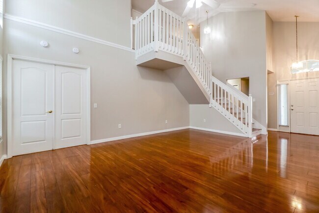 Building Photo - 609 Sunset Beach Ct