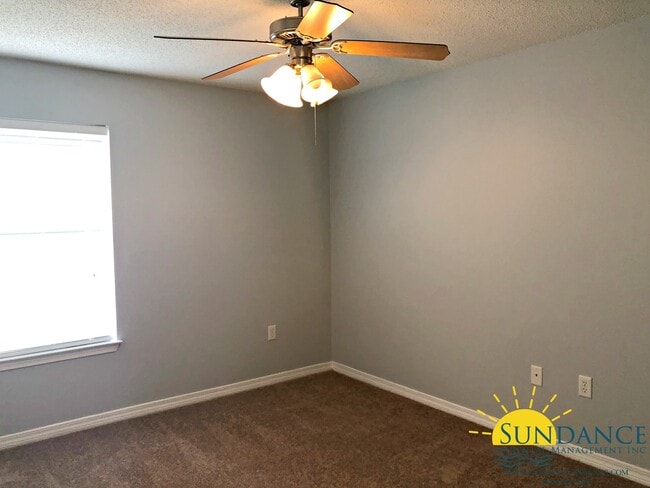 Building Photo - Beautiful Home Located In The Subdivision of Driftwood at Sandestin!