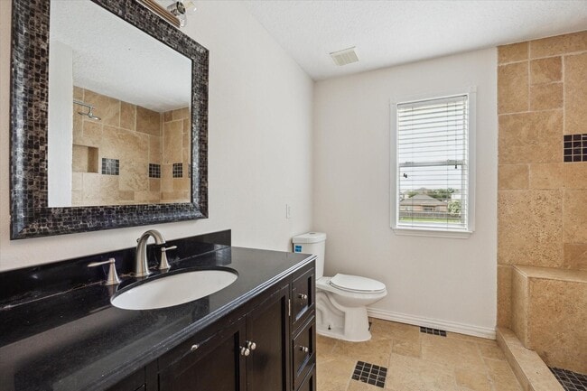Building Photo - 19326 Colony Trail Ln