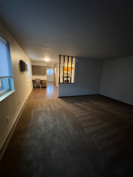 Building Photo - 1339 Diana Pl NW