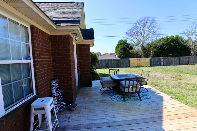 Building Photo - 3245 Arborwood Dr