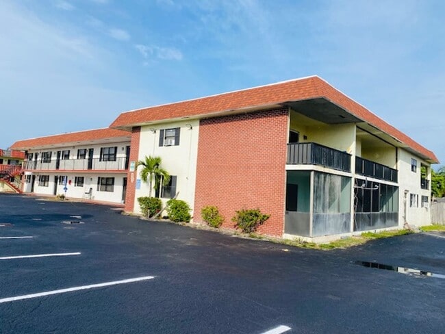 Interior Photo - Hudson Flats