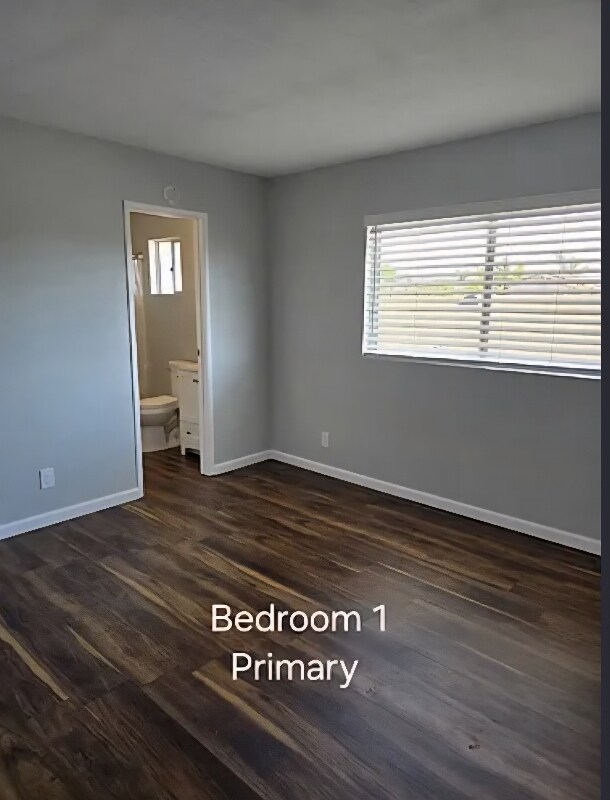 Building Photo - 7446 N Judson St