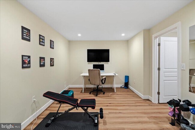 Building Photo - 15716 Rachel Pl