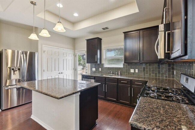 Building Photo - 9912 Milla Cir